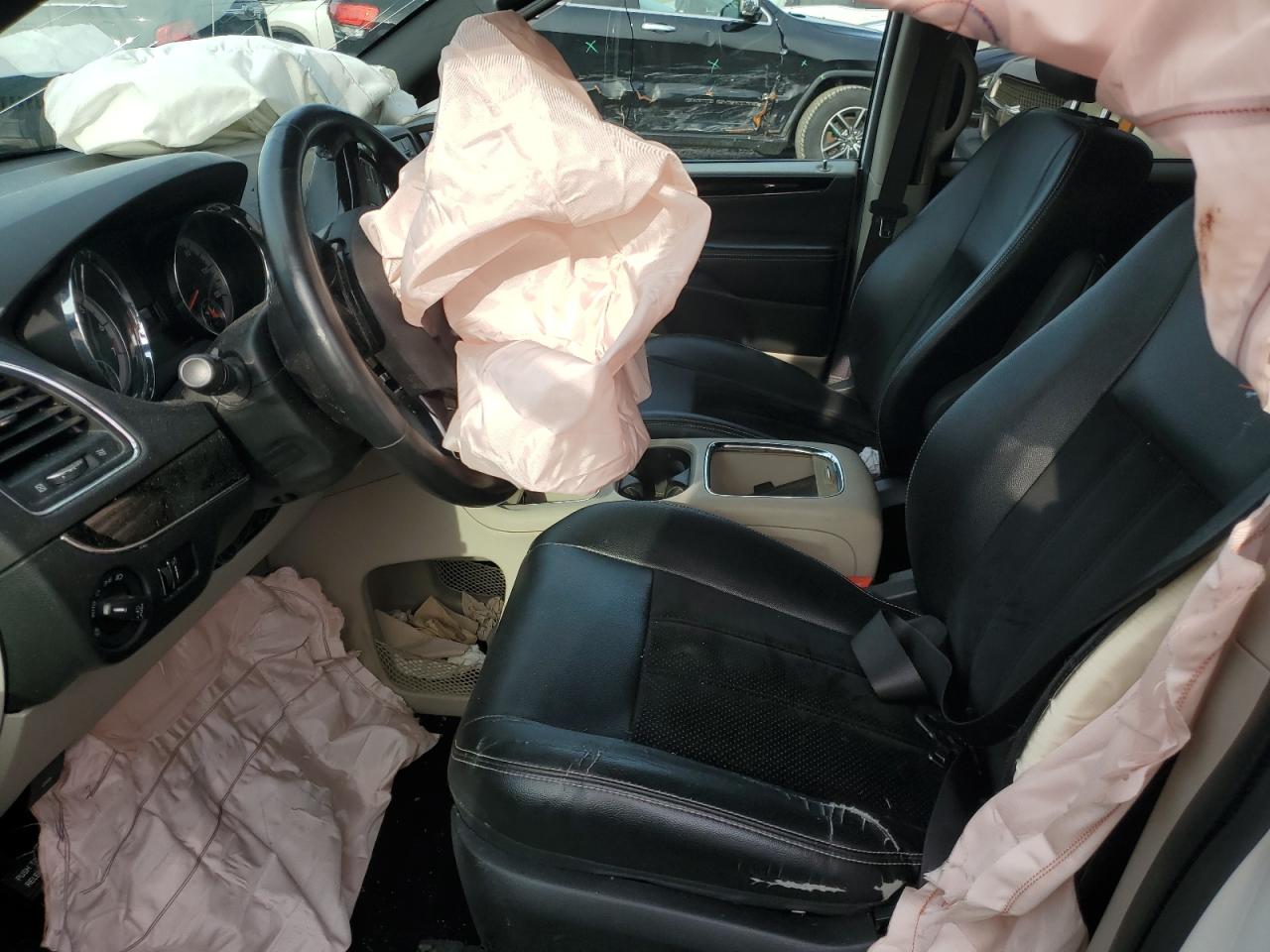 2017 Dodge Grand Caravan Sxt VIN: 2C4RDGCG0HR581109 Lot: 63842605