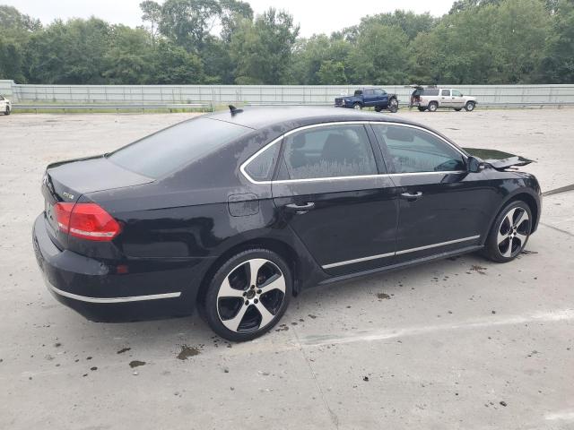  VOLKSWAGEN PASSAT 2013 Czarny