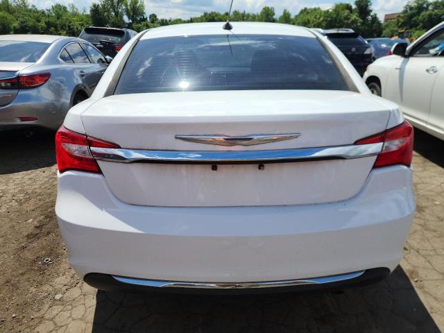 Sedans CHRYSLER 200 2013 White