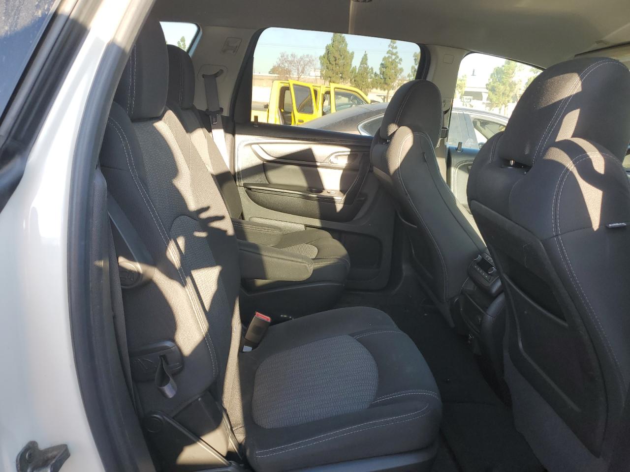 2014 Chevrolet Traverse Lt VIN: 1GNKRHKD3EJ375953 Lot: 67070915