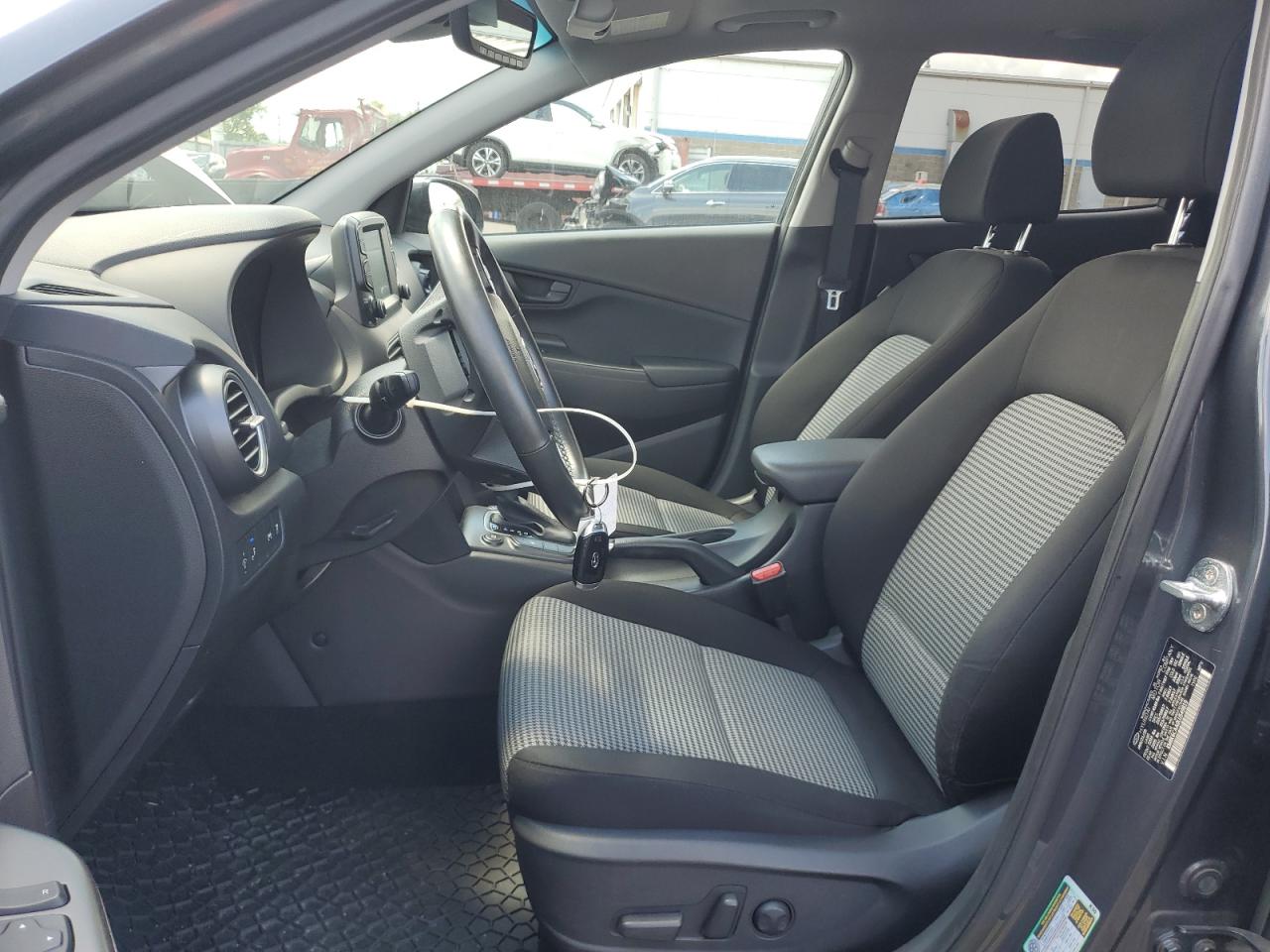 2020 Hyundai Kona Sel Plus VIN: KM8K6CAA0LU549819 Lot: 63606695