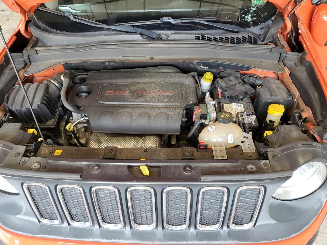 2016 Jeep Renegade Latitude VIN: ZACCJBBT4GPC98019 Lot: 68318535