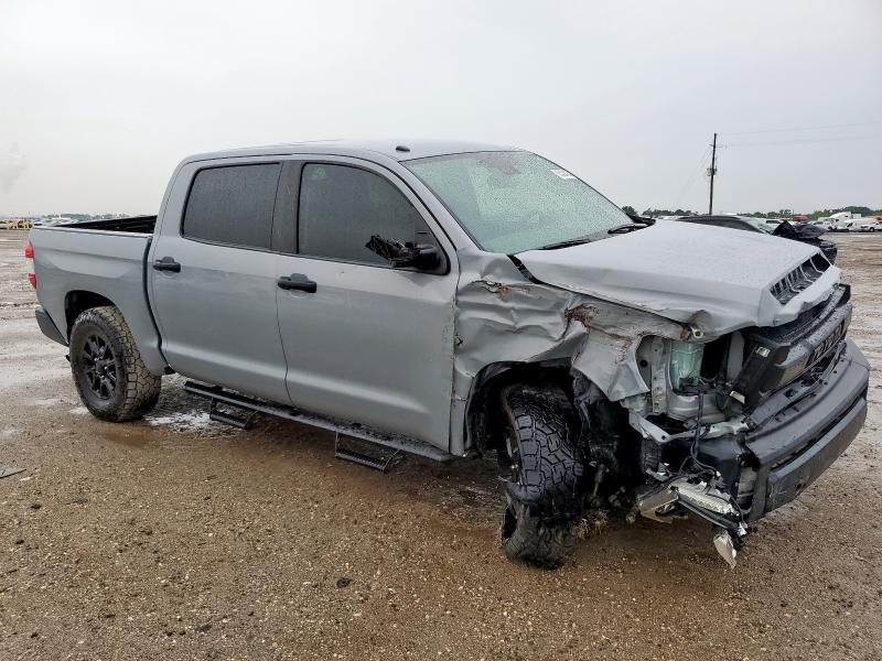  TOYOTA TUNDRA 2018 Szary