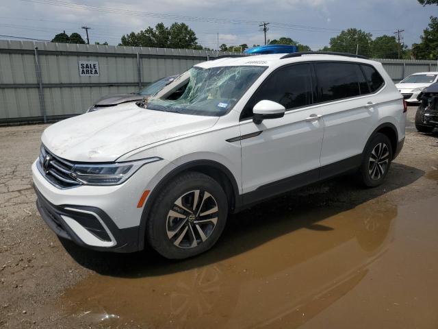  VOLKSWAGEN TIGUAN 2022 Белы