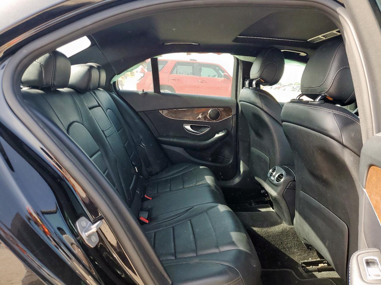 2018 Mercedes-Benz C 300 VIN: 55SWF4JB1JU240420 Lot: 62235135