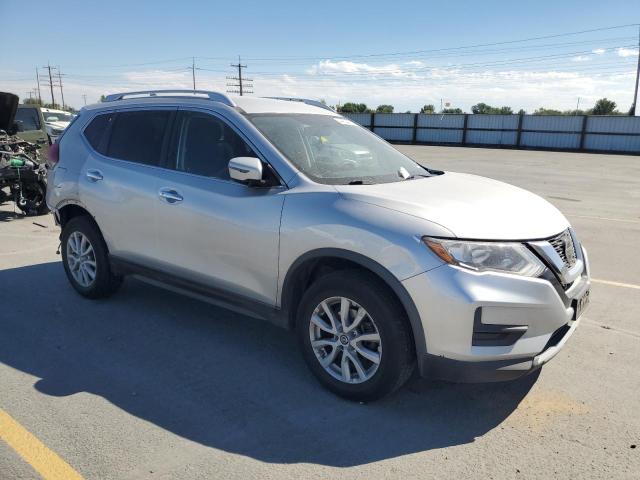 NISSAN ROGUE 2018 Серебристый