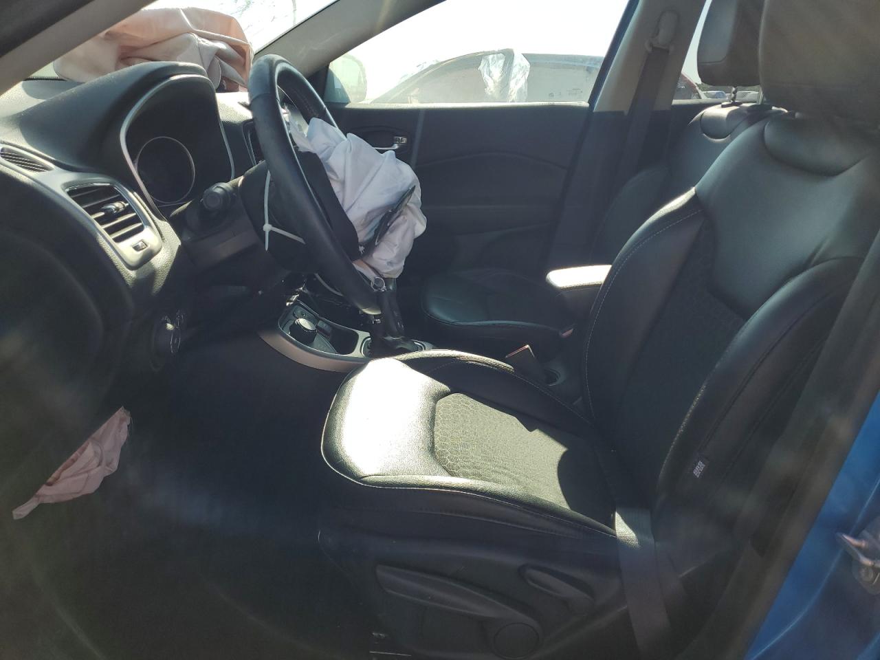 2019 Jeep Compass Latitude VIN: 3C4NJDBB2KT801138 Lot: 65320085