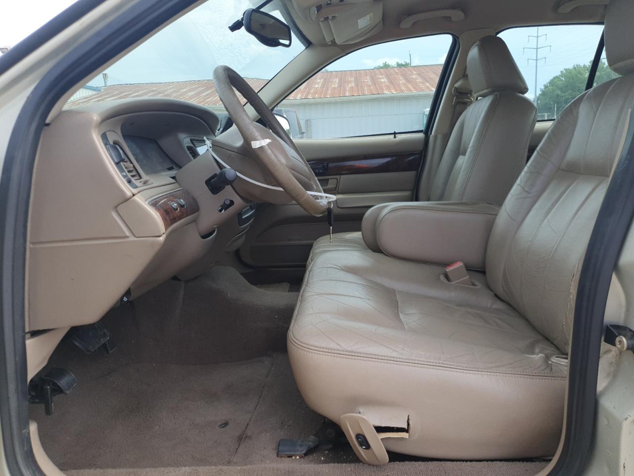 2004 Mercury Grand Marquis Ls VIN: 2MEFM75W54X696302 Lot: 65402805