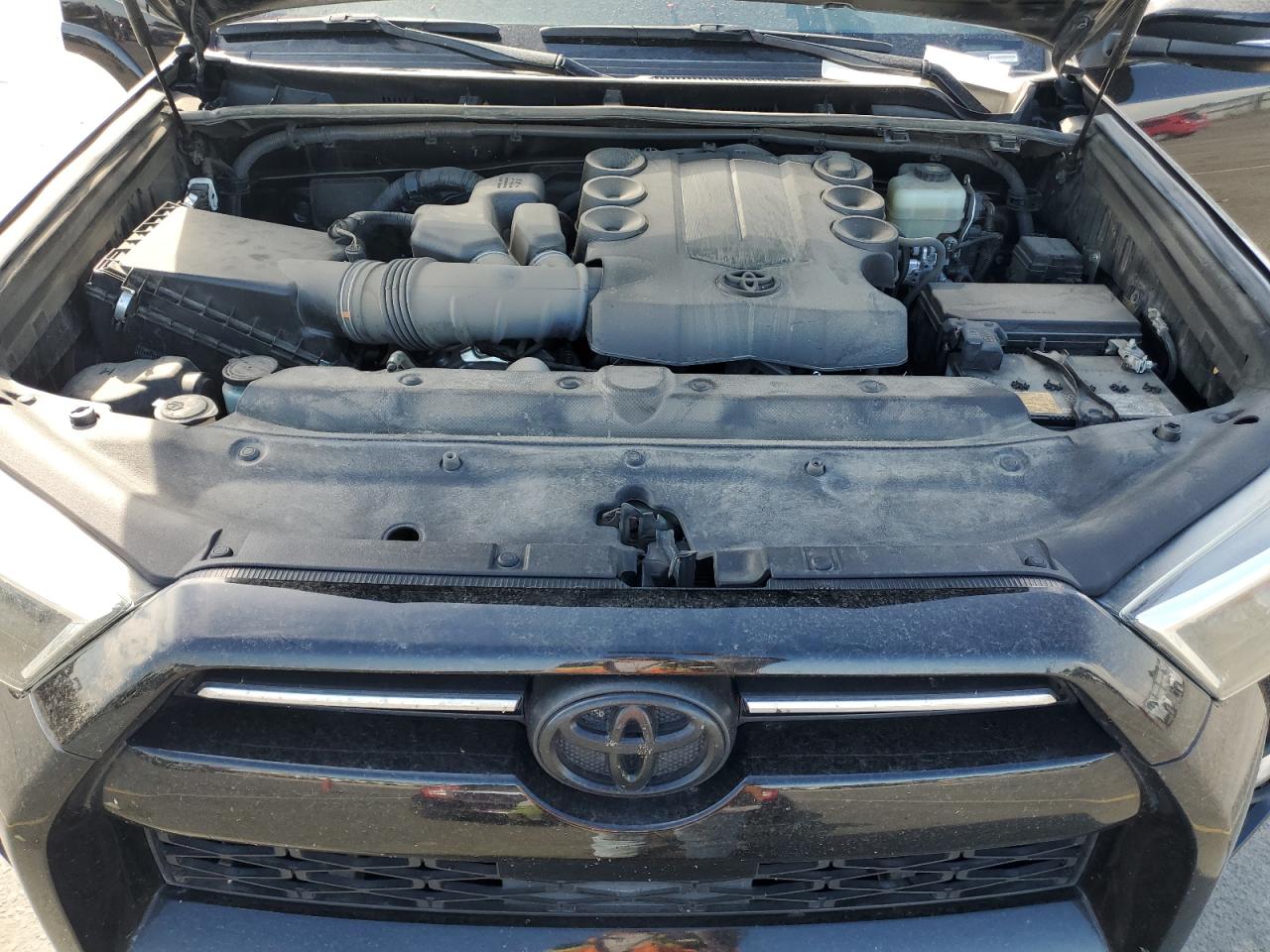 2020 Toyota 4Runner Sr5/Sr5 Premium VIN: JTEBU5JR0L5753005 Lot: 66686165