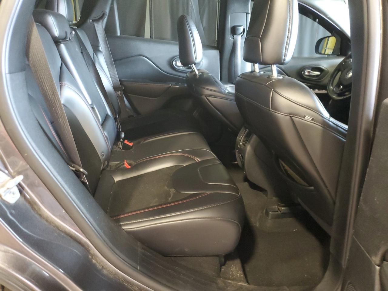 2019 Jeep Cherokee Trailhawk VIN: 1C4PJMBX7KD430939 Lot: 65179385