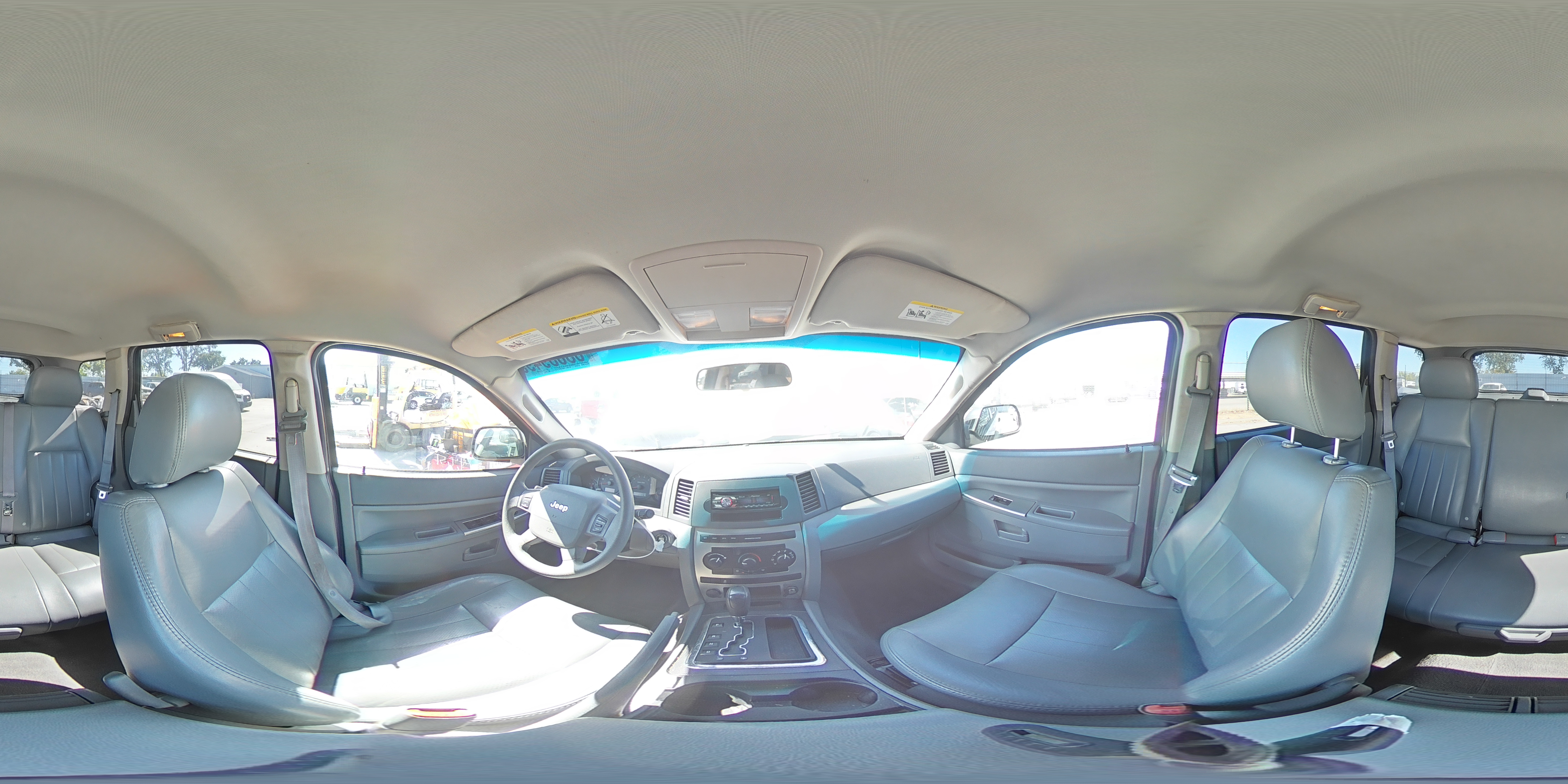 2005 Jeep Grand Cherokee Laredo VIN: 1J4GR48K05C708220 Lot: 63639495
