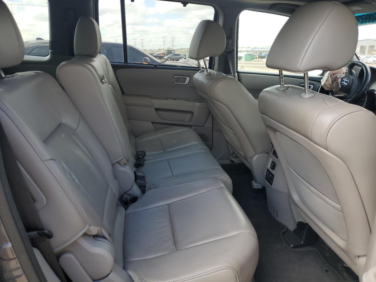 2015 Honda Pilot Touring VIN: 5FNYF4H90FB017385 Lot: 64868315