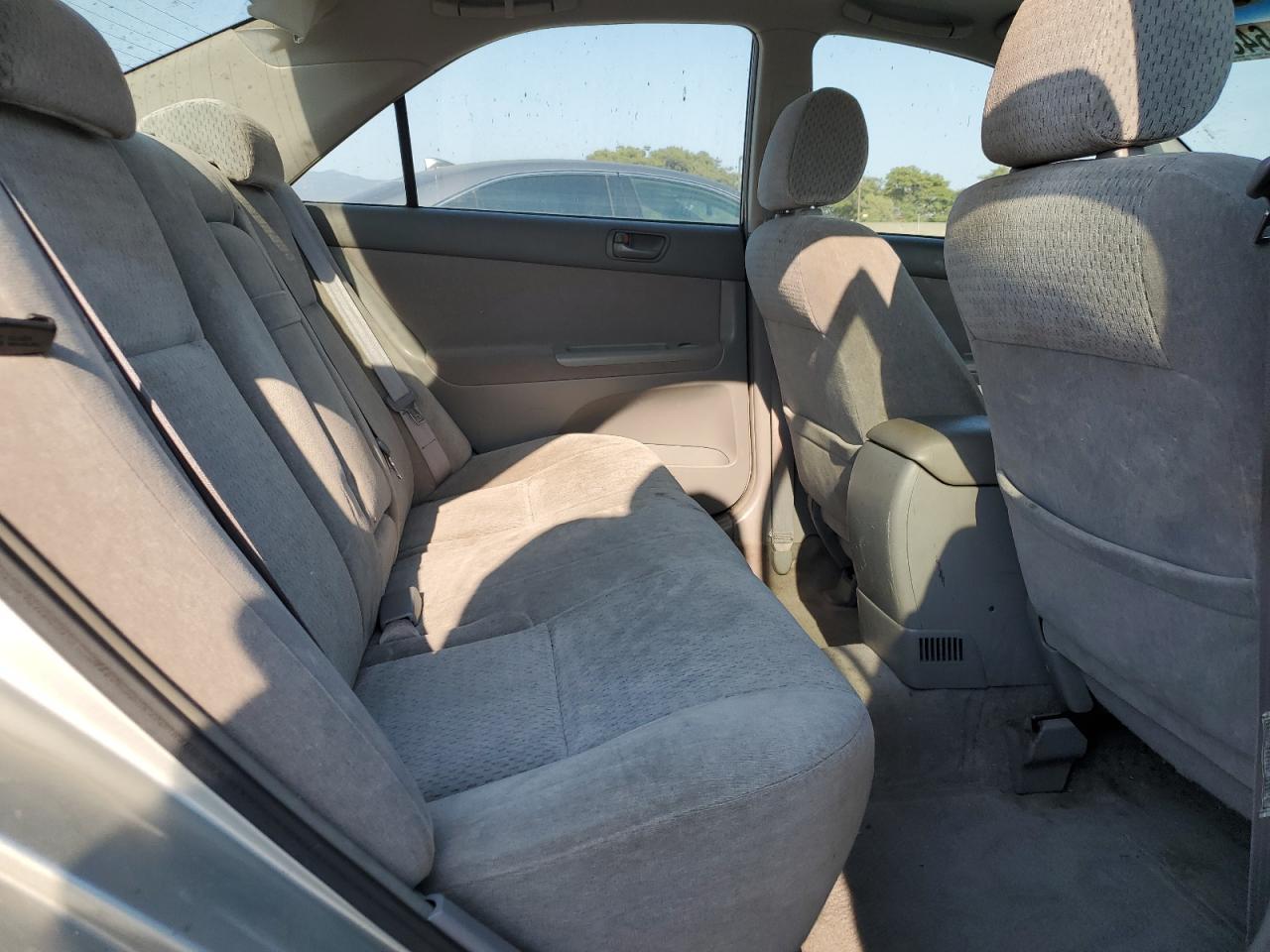 2003 Toyota Camry Le VIN: JTDBE32K130141478 Lot: 64884765