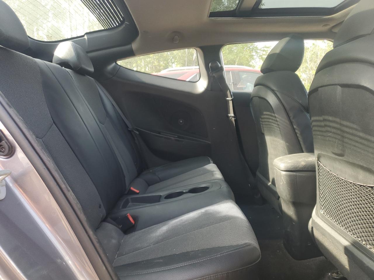 kmhtc6ad4fu242618 KMHTC6AD4FU242618 2015 Hyundai Veloster