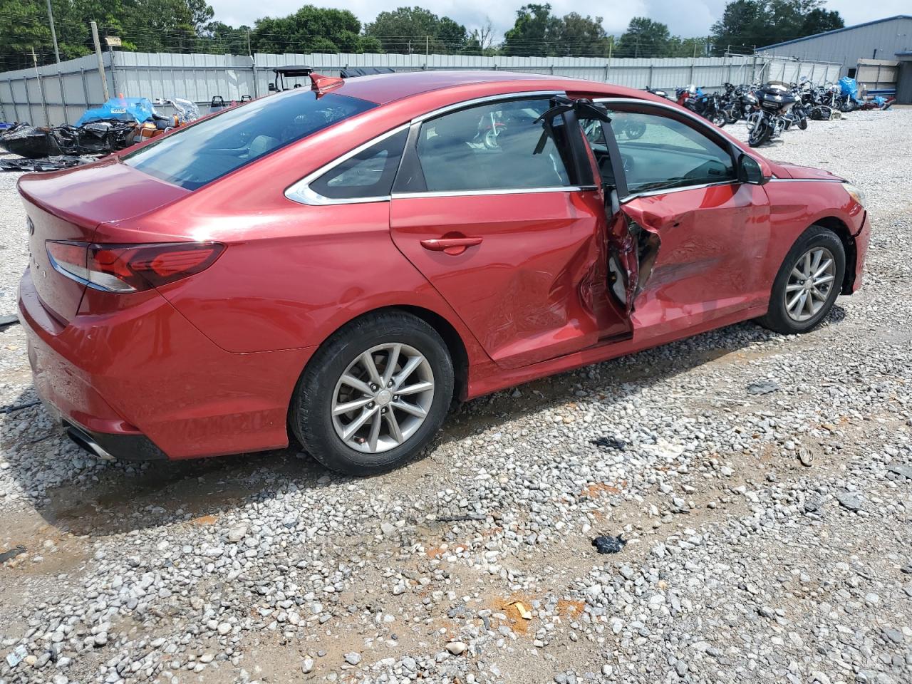 5npe24af7jh617622 5NPE24AF7JH617622 2018 Hyundai Sonata Se