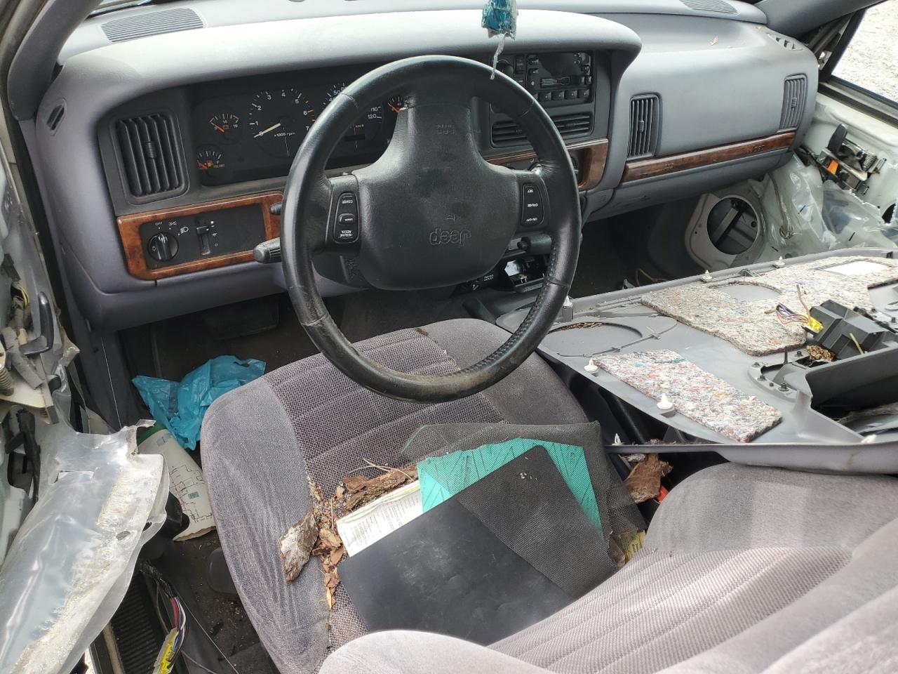 1996 Jeep Grand Cherokee Laredo VIN: 1J4GZ58S6TC162039 Lot: 64205525