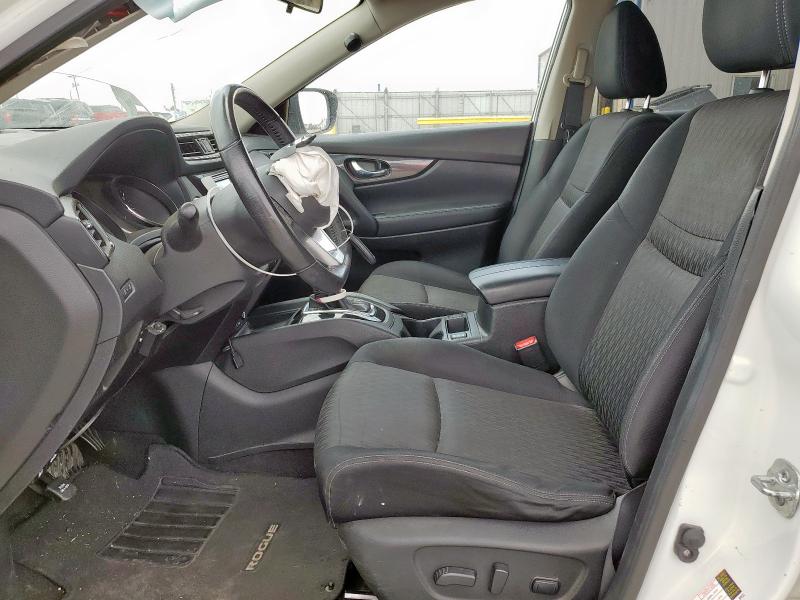  NISSAN ROGUE 2017 Biały