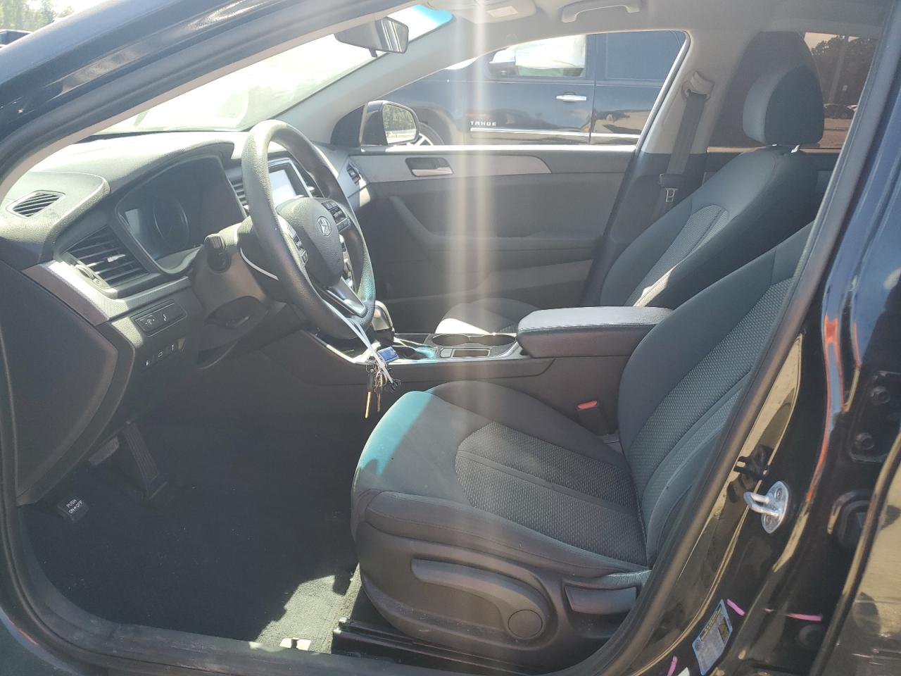 2018 Hyundai Sonata Se VIN: 5NPE24AF5JH675812 Lot: 64772785