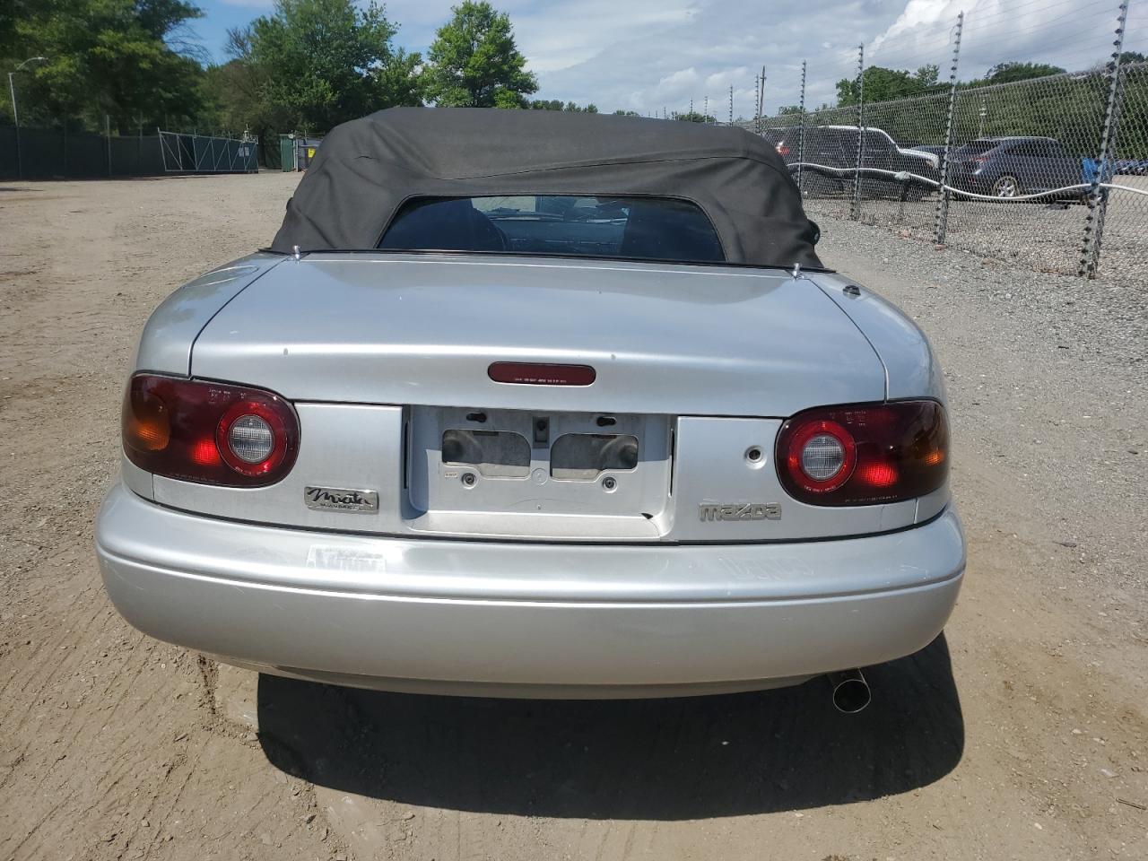 1990 Mazda Mx-5 Miata VIN: JM1NA3517L0137706 Lot: 63731695