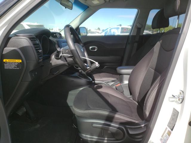  KIA SOUL 2017 Белы