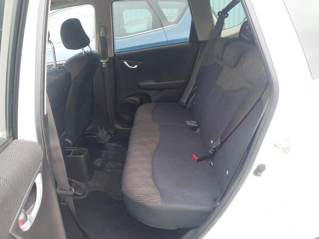 2013 HONDA JAZZ I-VTE