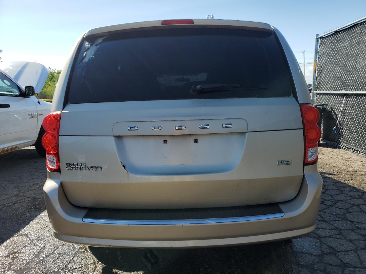 2013 Dodge Grand Caravan Sxt VIN: 2C4RDGCG2DR522380 Lot: 65548985