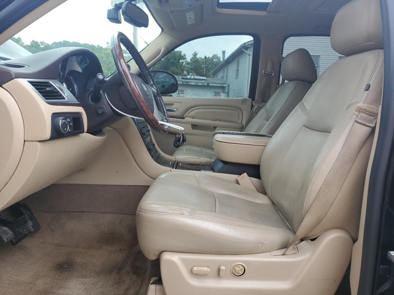 2013 Cadillac Escalade Esv Luxury VIN: 1GYS4HEF5DR156765 Lot: 64745735