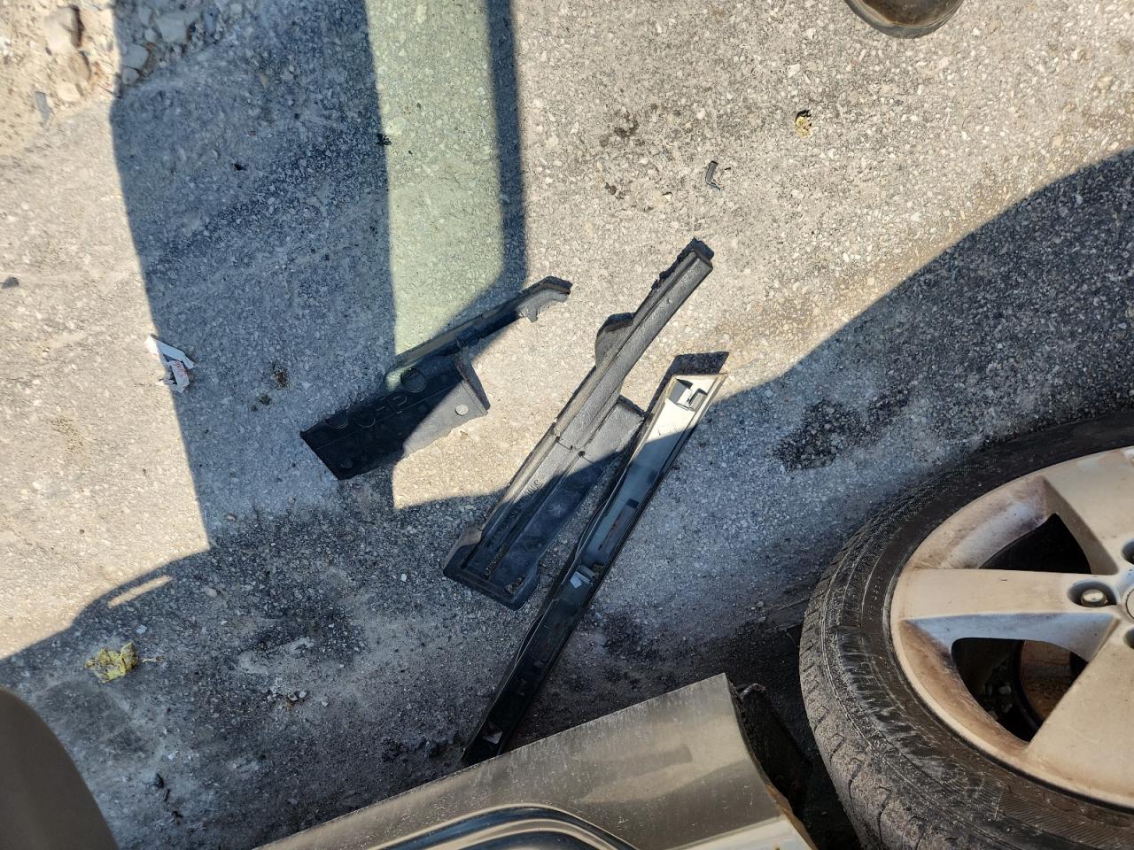 2008 Honda Civic Ex VIN: 1HGFA16828L084165 Lot: 64241295