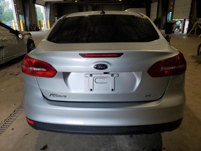  FORD FOCUS 2018 Srebrny