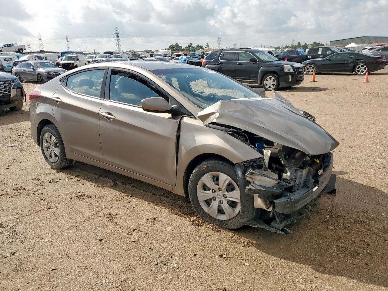 2016 Hyundai Elantra Se VIN: 5NPDH4AE3GH705657 Lot: 64932955