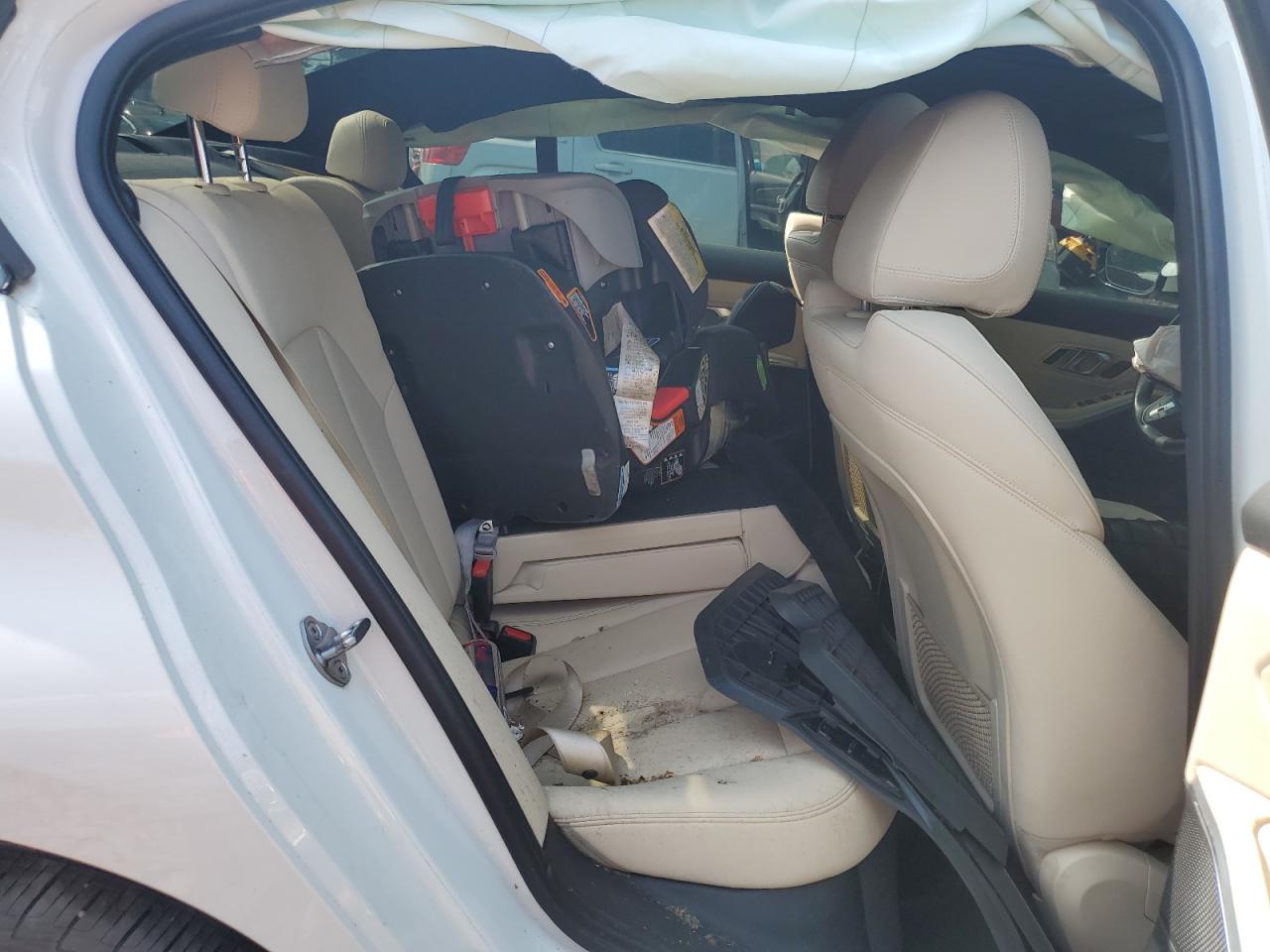 2020 BMW 330Xi VIN: 3MW5R7J02L8B06301 Lot: 63085025