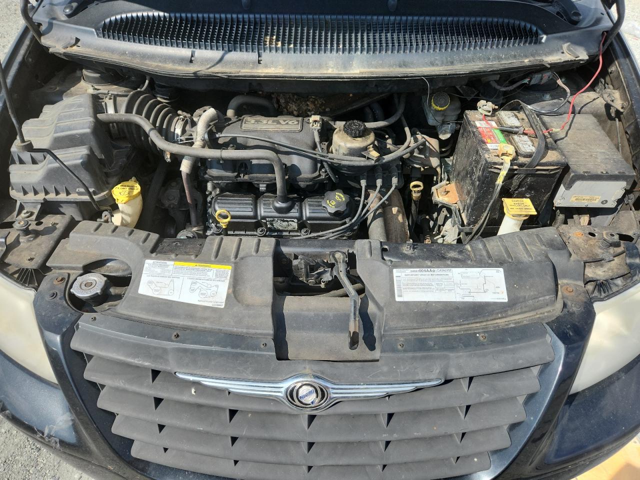 2005 Chrysler Town & Country VIN: 1C4GP45R05B102273 Lot: 62895695