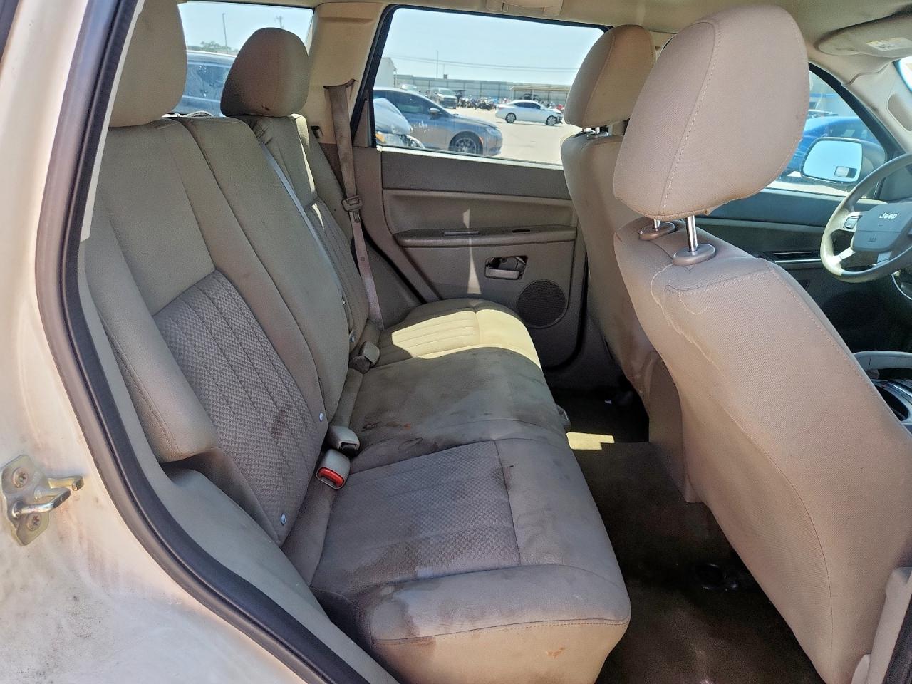 2005 Jeep Grand Cherokee Laredo VIN: 1J4GS48K15C561619 Lot: 64737295