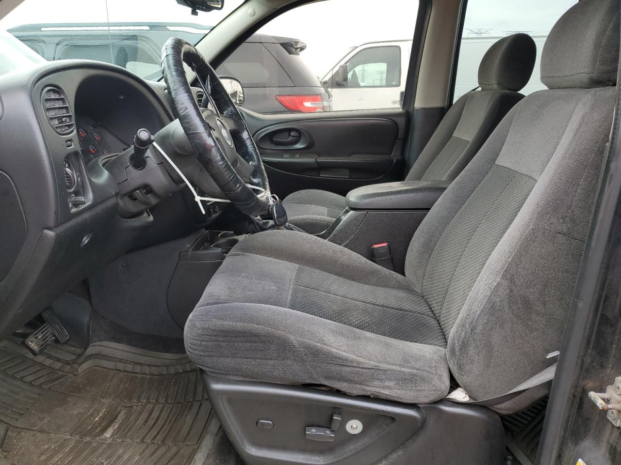 2008 Chevrolet Trailblazer Ls VIN: 1GNDT13S582144095 Lot: 64503125