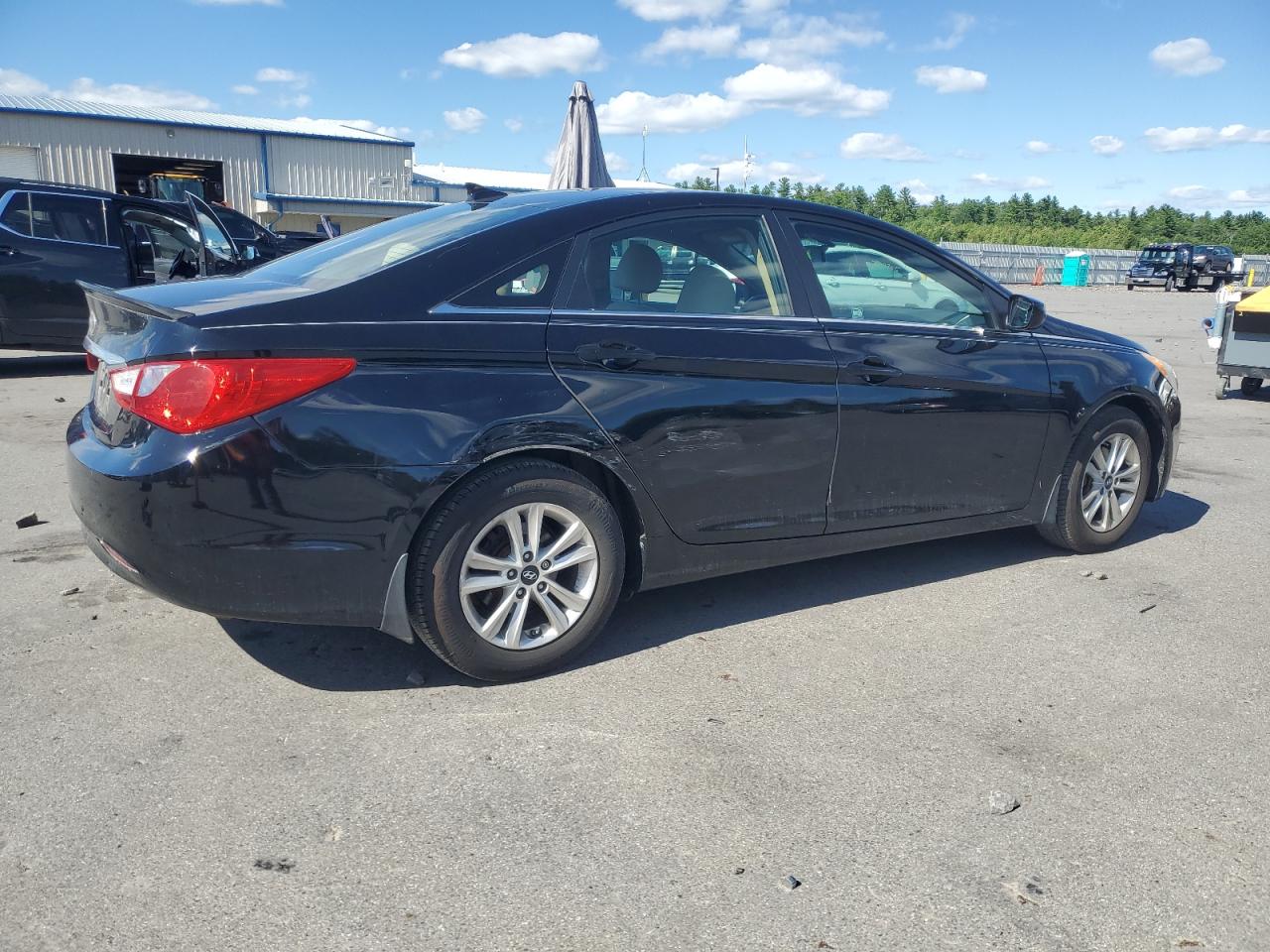 5npeb4ac2dh745745 5NPEB4AC2DH745745 2013 Hyundai Sonata Gls
