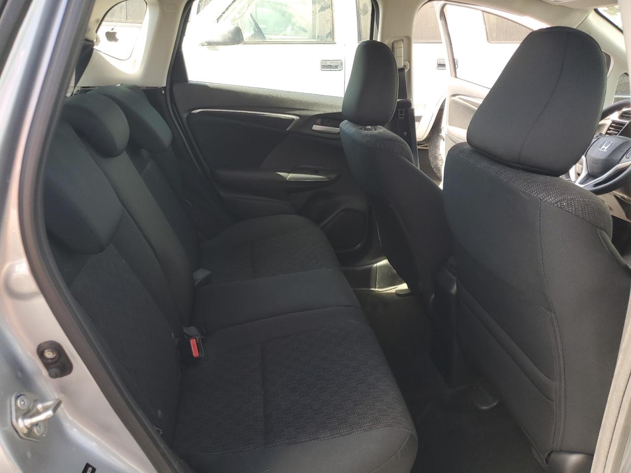 2017 Honda Fit Lx VIN: 3HGGK5H5XHM714038 Lot: 66953085