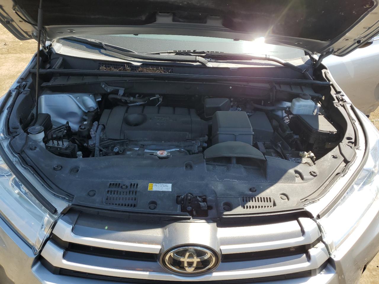 2019 Toyota Highlander Le VIN: 5TDZARFH1KS053120 Lot: 62933335