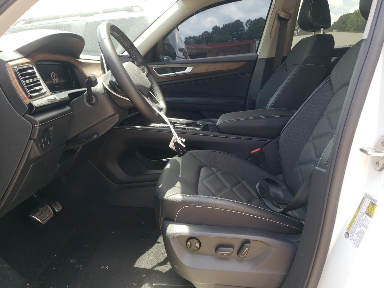 2024 Volkswagen Atlas Se VIN: 1V2WR2CA5RC539000 Lot: 64652245