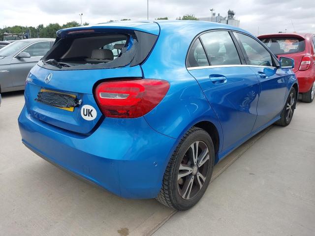 2017 MERCEDES BENZ A 180 D SE