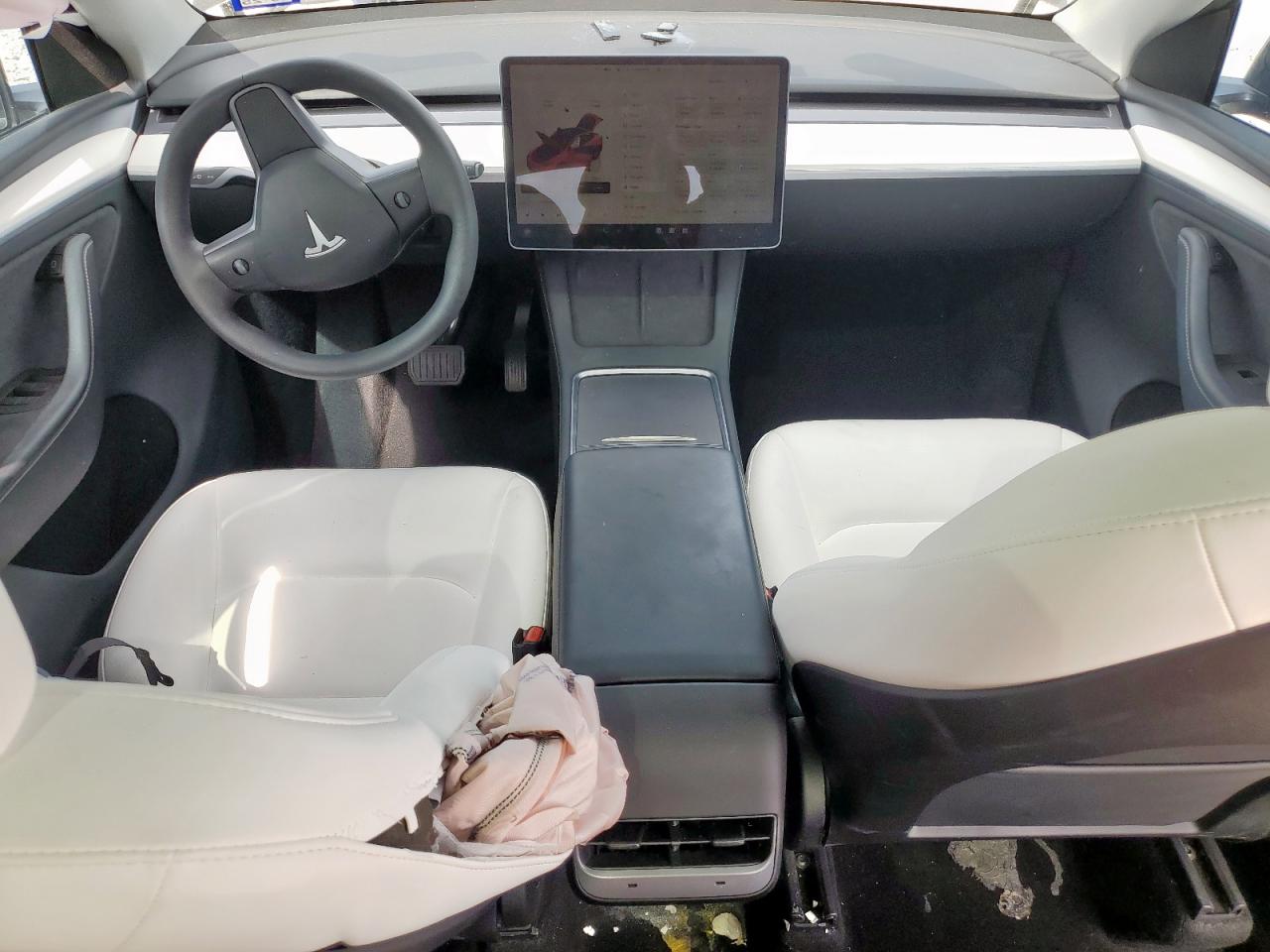 2023 Tesla Model Y VIN: 7SAYGDEE5PA168500 Lot: 63228175