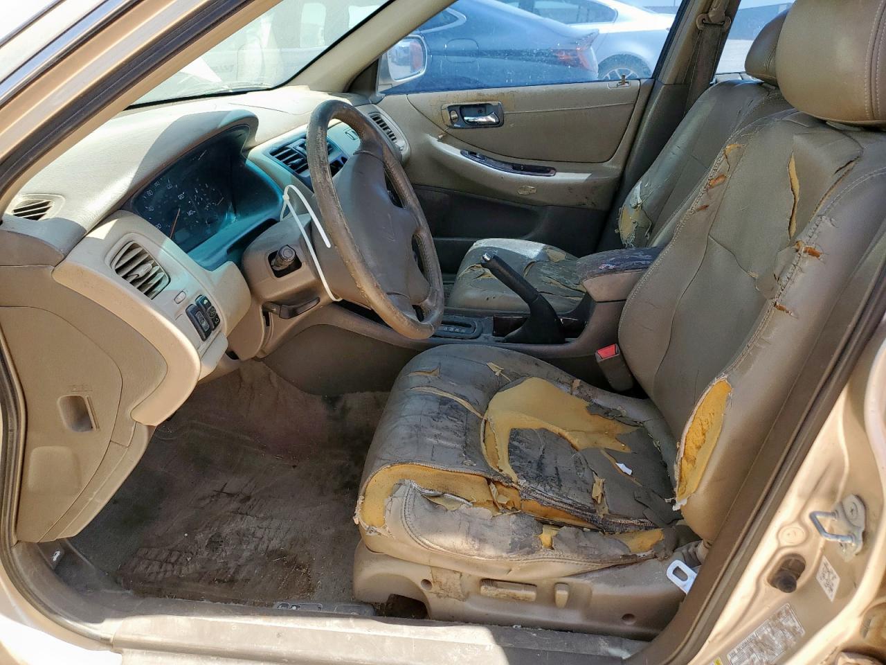 2000 Honda Accord Ex VIN: JHMCG5669YC034318 Lot: 64850385
