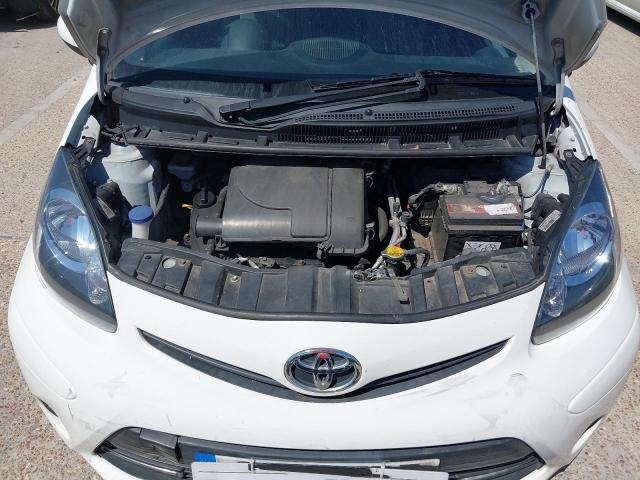 2014 TOYOTA AYGO MOVE