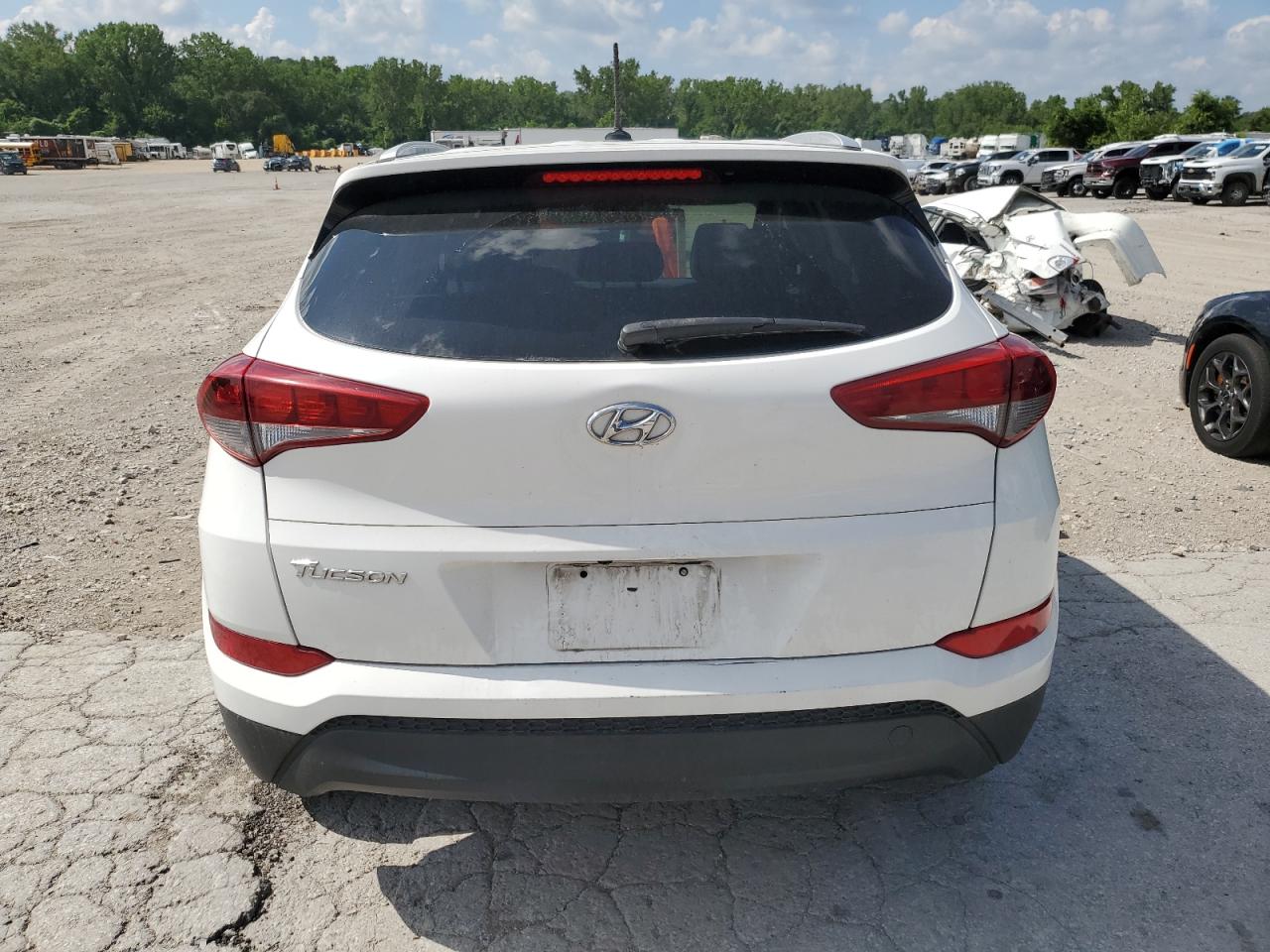 2016 Hyundai Tucson Limited VIN: KM8J33A43GU077216 Lot: 64403565