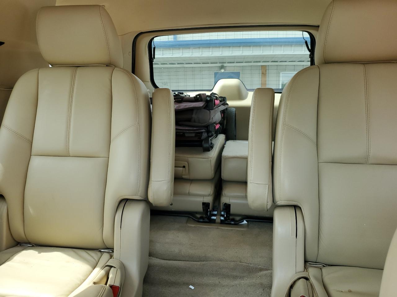 2013 Chevrolet Tahoe C1500 Lt VIN: 1GNSCBE08DR124983 Lot: 63081005