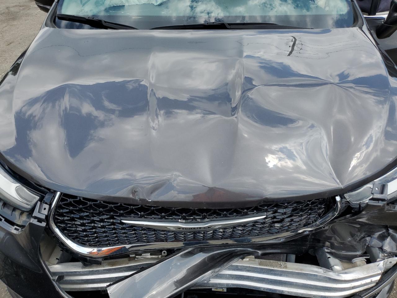 2022 Chrysler Pacifica Hybrid Touring L VIN: 2C4RC1L71NR102546 Lot: 64327705
