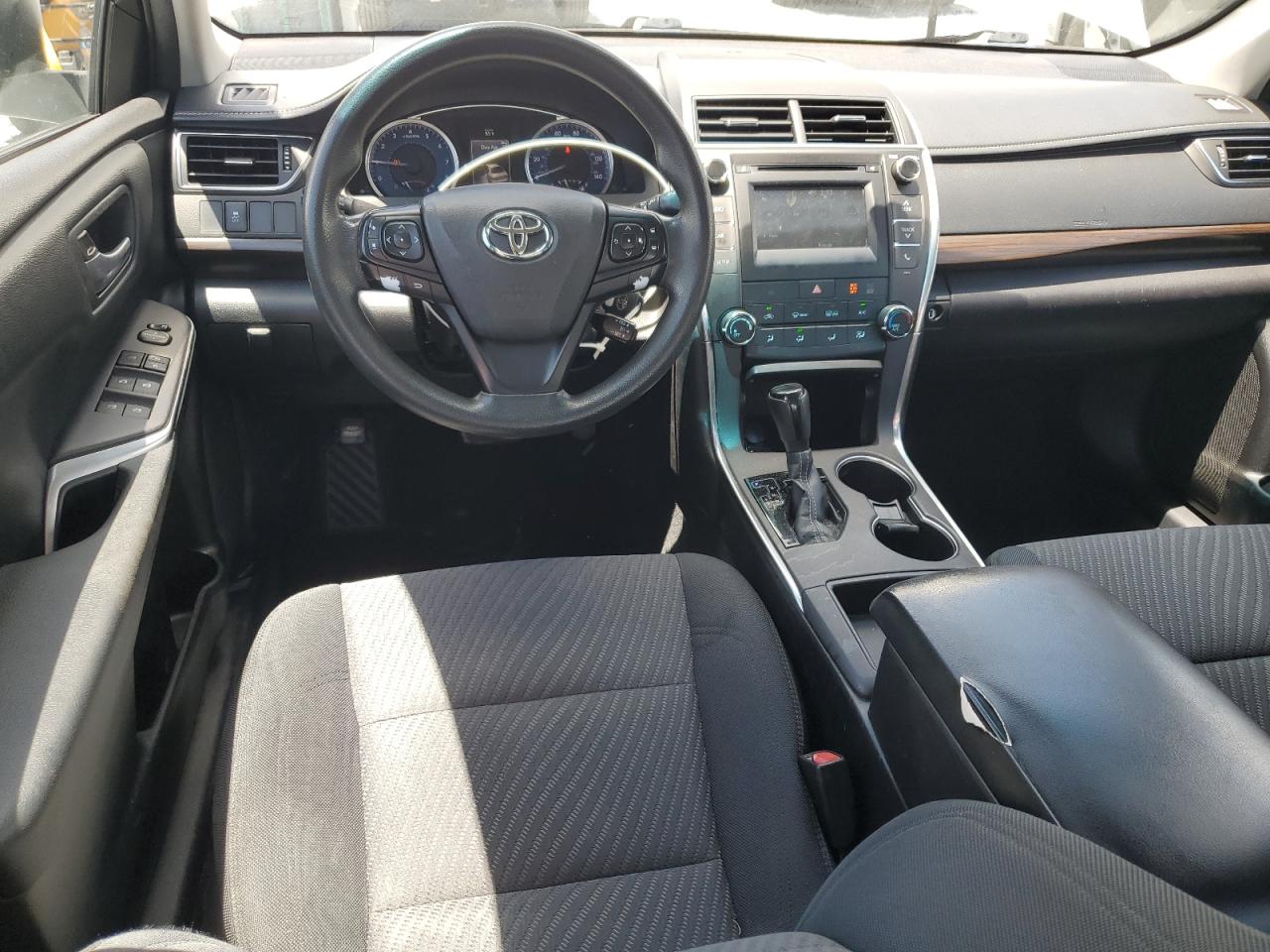 2016 Toyota Camry Le VIN: 4T1BF1FK5GU532963 Lot: 65095415