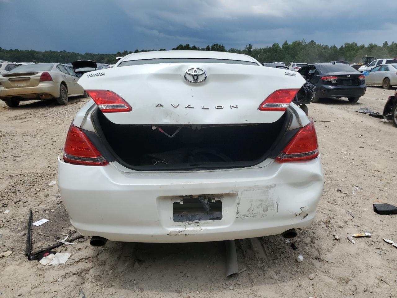 2005 Toyota Avalon Xl VIN: 4T1BK36B45U009230 Lot: 63605465