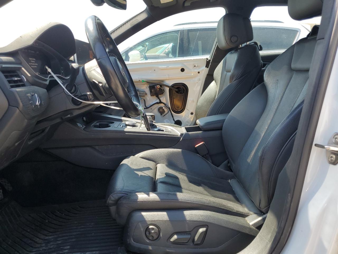2017 Audi A4 Premium Plus VIN: WAUENAF43HN065458 Lot: 64438095