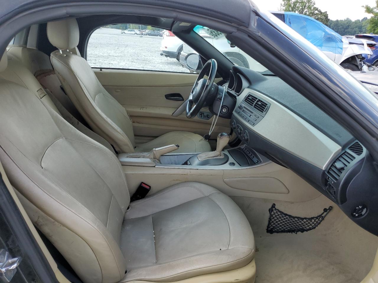 2003 BMW Z4 2.5 VIN: 4USBT33423LS44200 Lot: 63373935