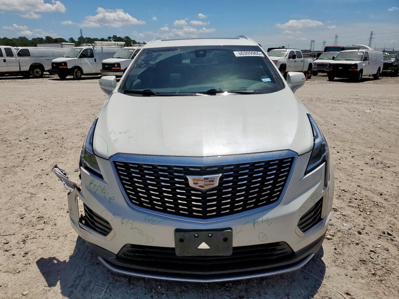 1gykncr49mz154400 1GYKNCR49MZ154400 2021 Cadillac Xt5 Premium Luxury